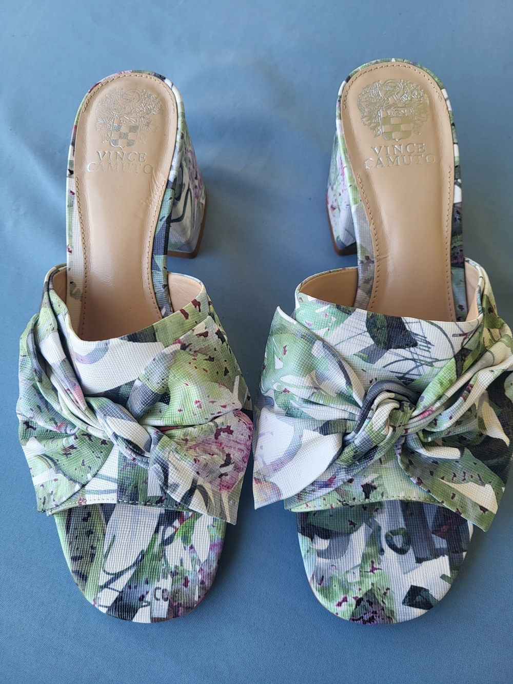 Vince Camuto Green Floral Knot Slide Heels